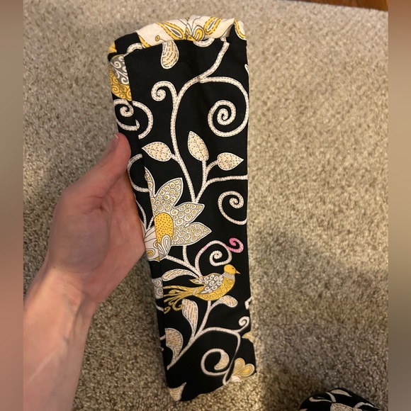 Vera Bradley Yellow Bird Betsy Shoulder Tote Bag 2008 - Picture 9 of 10